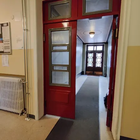 2stepsfromhelsinkirailwaystation Апартаменты